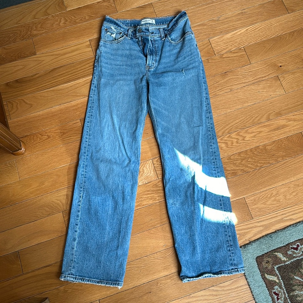 Abercrombie high rise 90’s relaxed jeans - regular length
